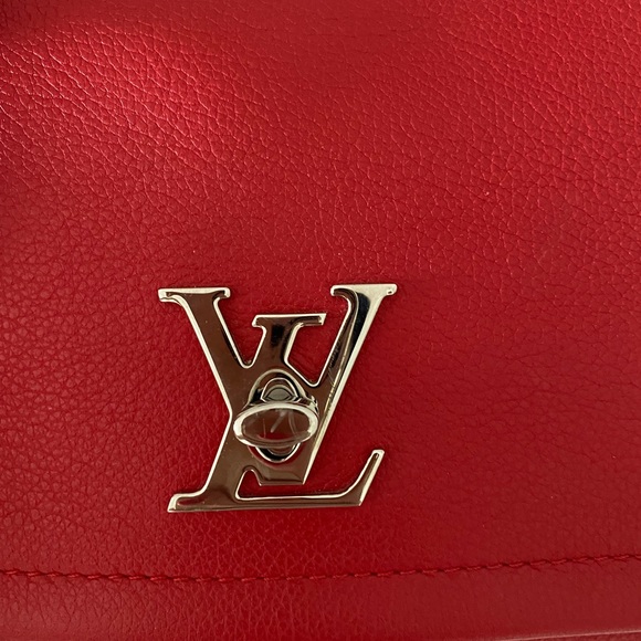 ❌SOLD❌LV LOCKME BB - Picture 14 of 16